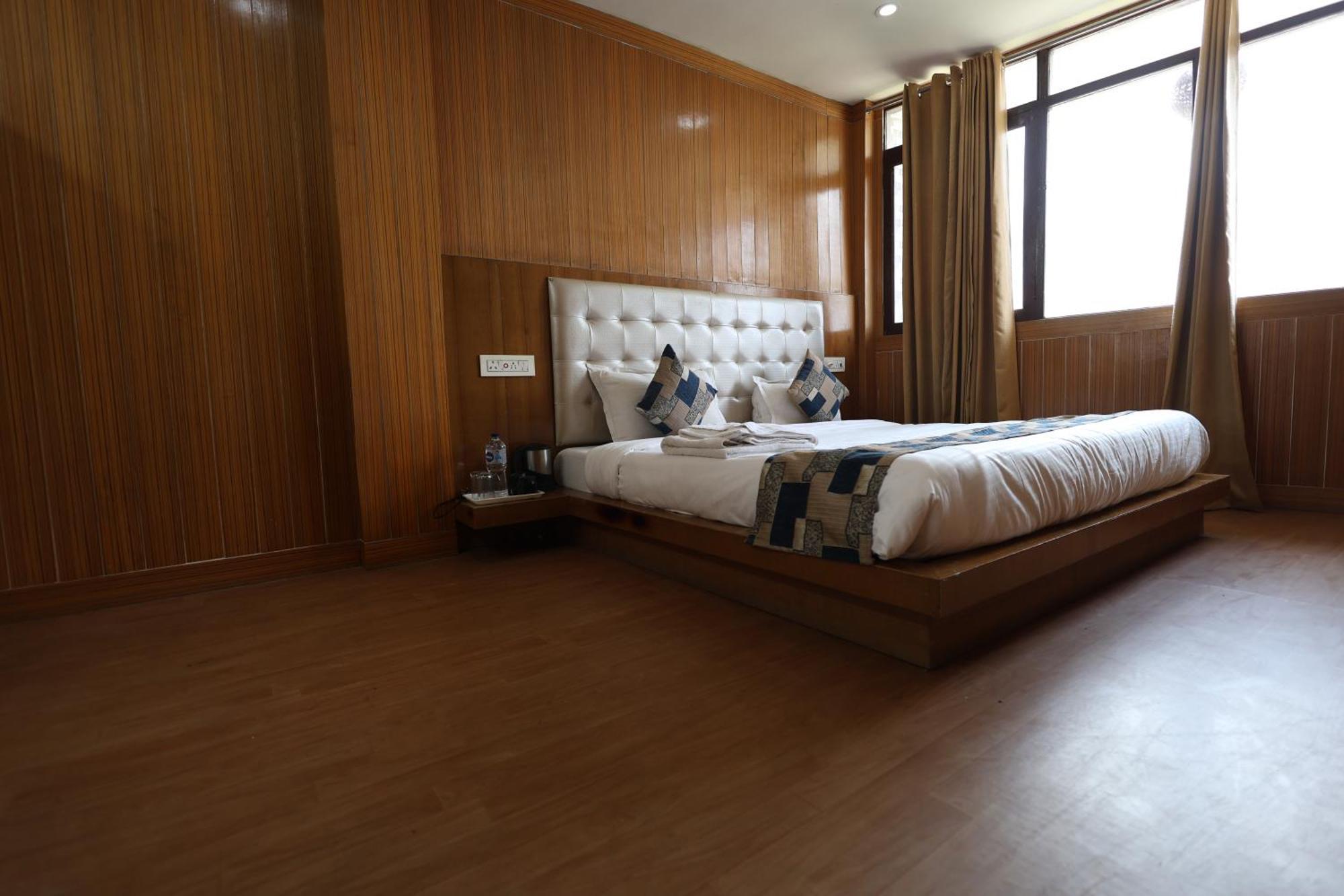 Sleeping Beauty Hotel Moutain View Property Joshīmath Εξωτερικό φωτογραφία