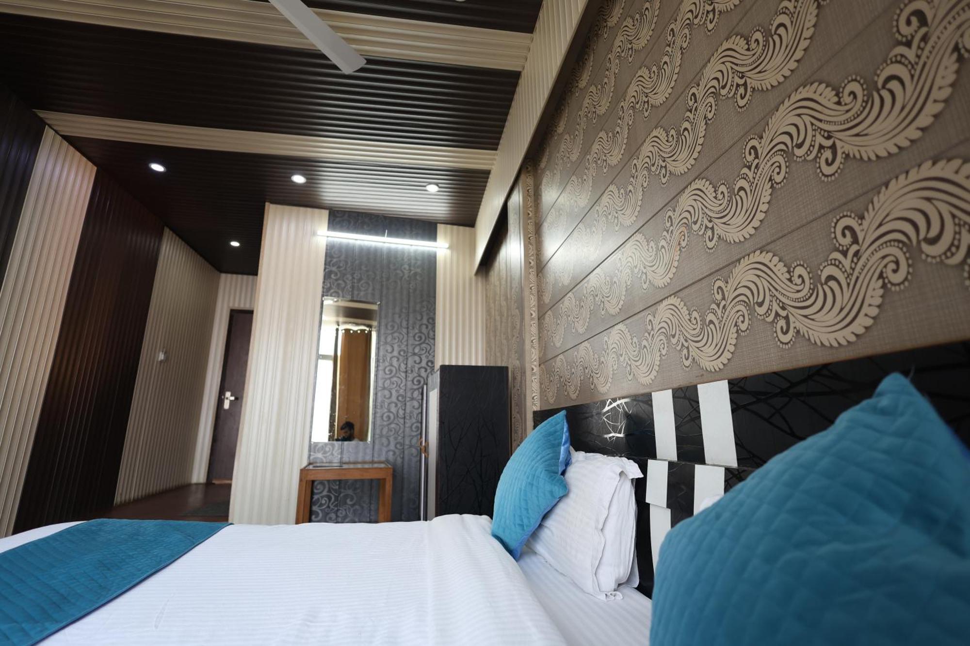 Sleeping Beauty Hotel Moutain View Property Joshīmath Εξωτερικό φωτογραφία