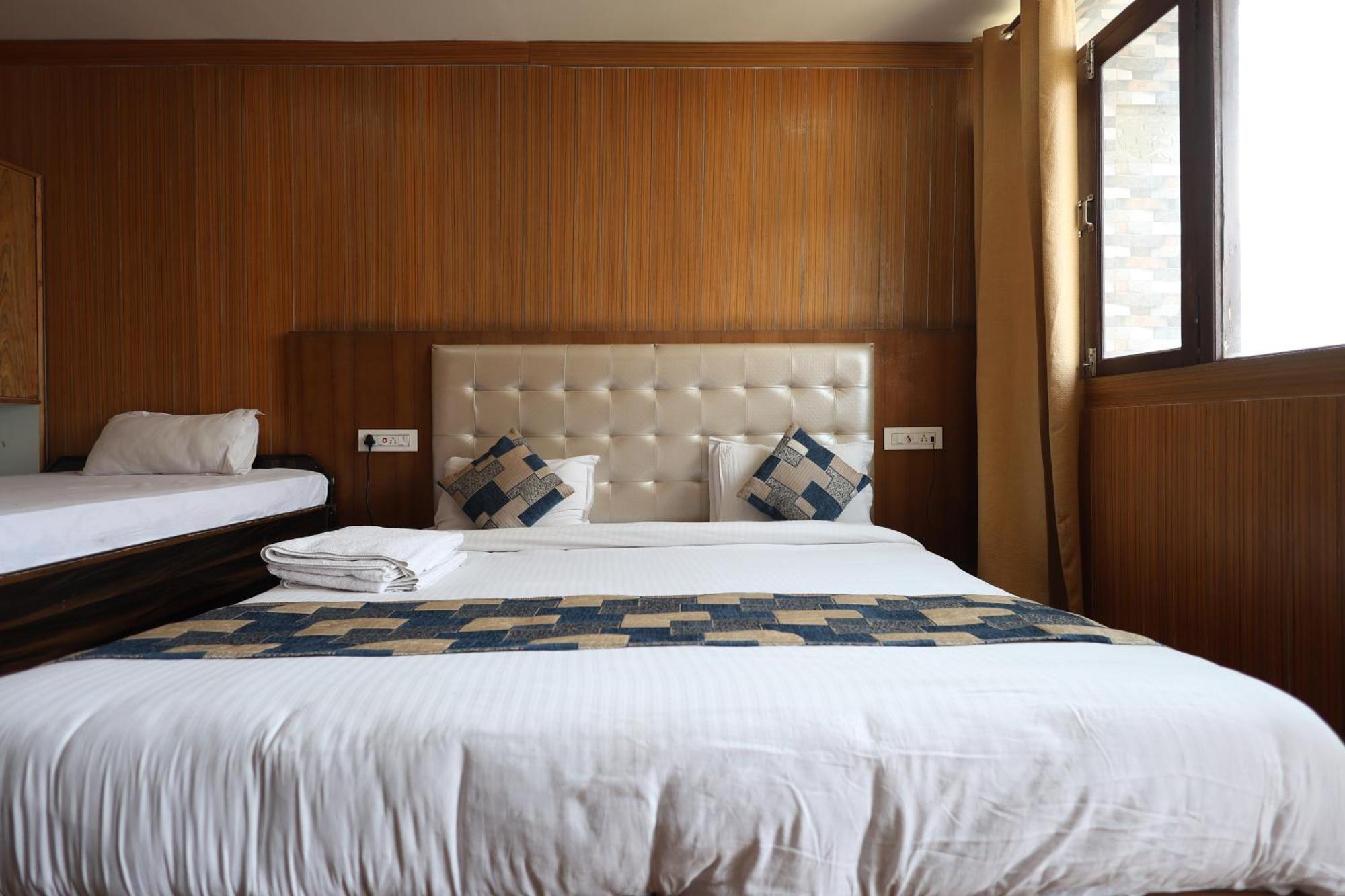 Sleeping Beauty Hotel Moutain View Property Joshīmath Εξωτερικό φωτογραφία